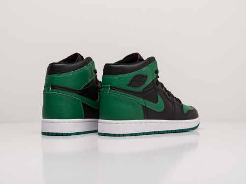 Кроссовки Nike Air Jordan 1 Mid