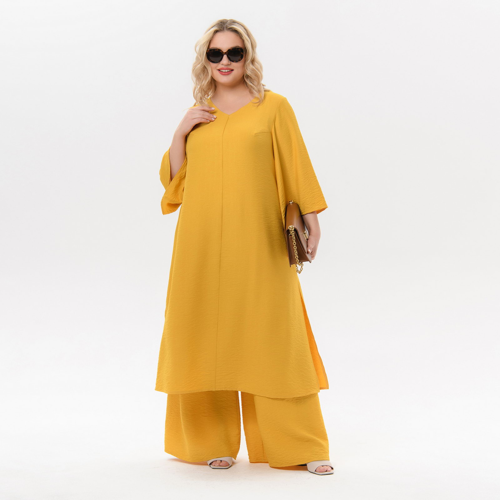 Туника длинная с разрезами, цвет