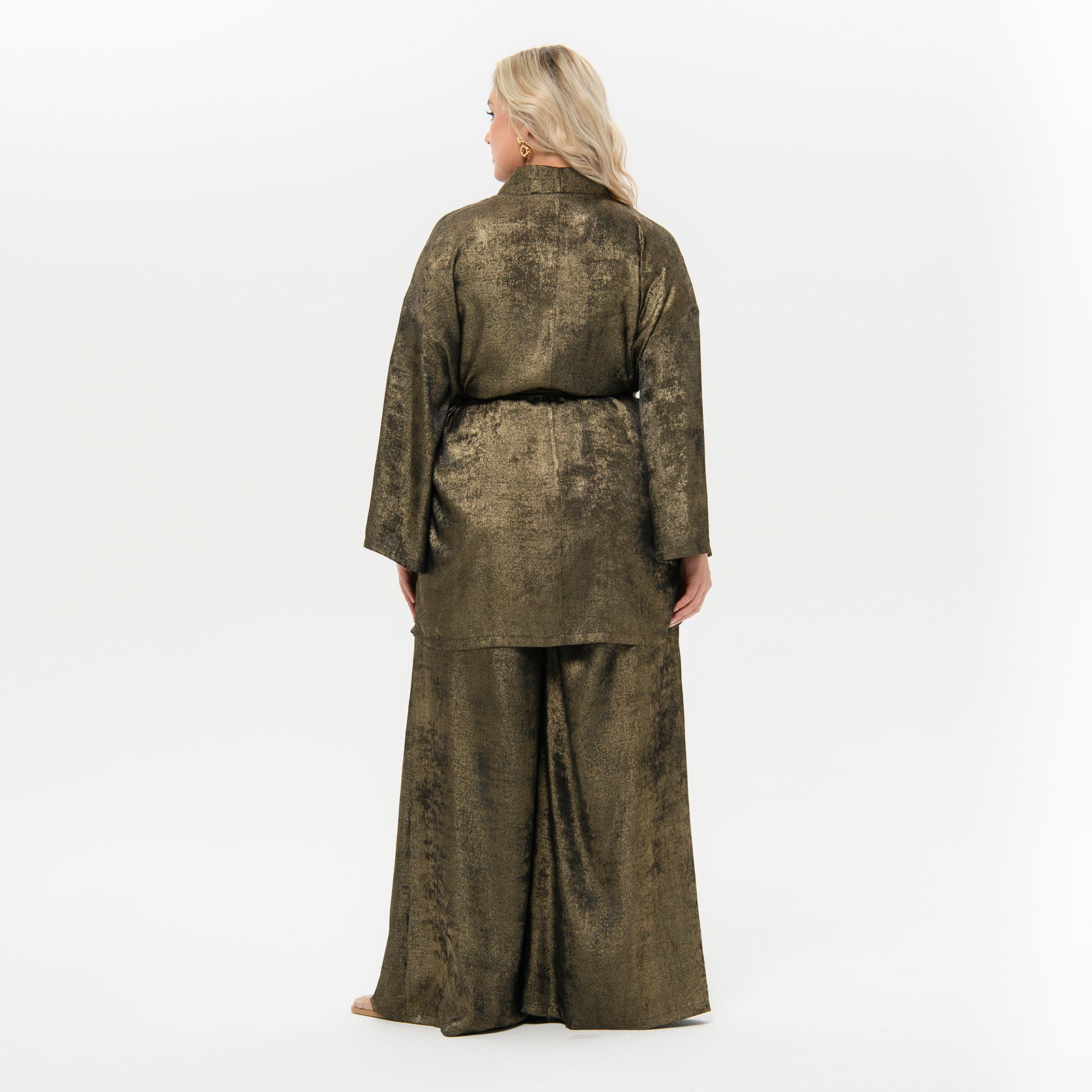 Брюки широкие с карманами, цвет