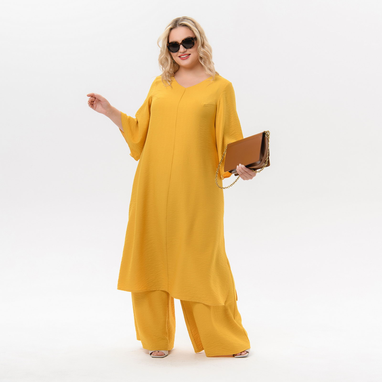 Туника длинная с разрезами, цвет