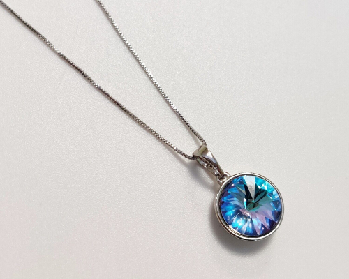 Подвеска с кристаллами Swarovski