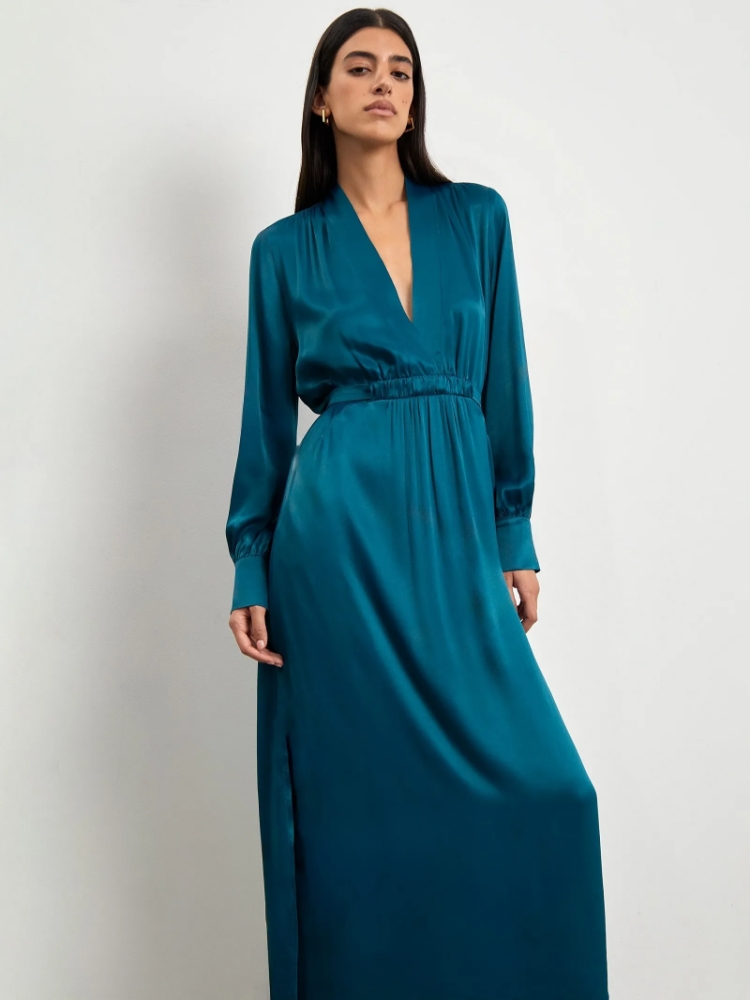 Платье миди из 100% вискозы ,
100% вискоза ,