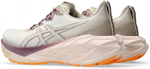 Кроссовки женские NOVABLAST 4 TR, Asics