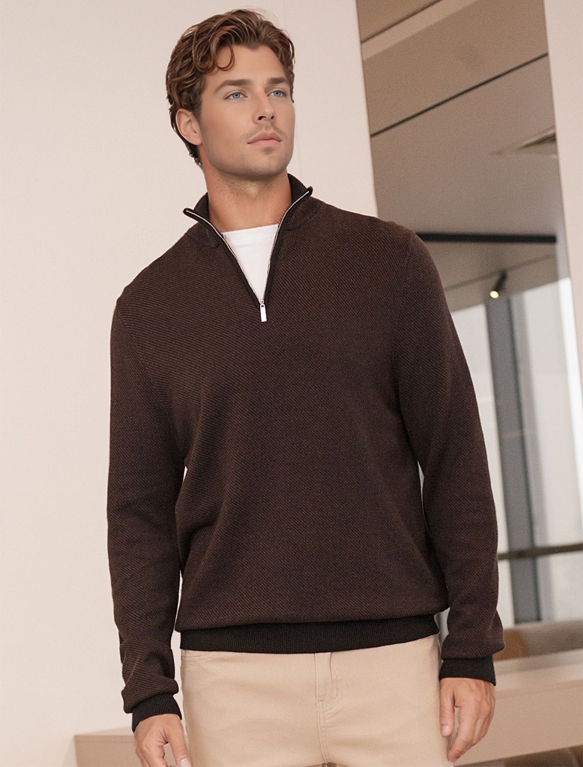 Ст.цена 2190р Джемпер жаккардовой вязки из пряжи двух оттенков U39.005 черно-коричневый