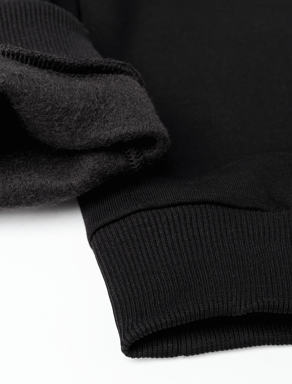 Ст.цена 2590р Брюки из премиального футера трехнитки с начесом U44.006 черный