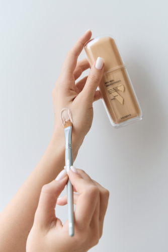 [VIVIMIYU] АНТИВОЗРАСТНАЯ ЛИНЕЙКА Тональный крем для лица Lightweight And Glossy Skin Nourishing Liquid Foundation, 30 гр