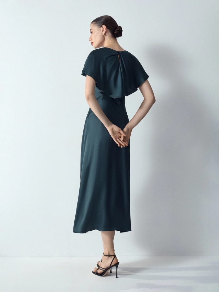 Платье миди из 100% вискозы ,
вискоза 100% ,