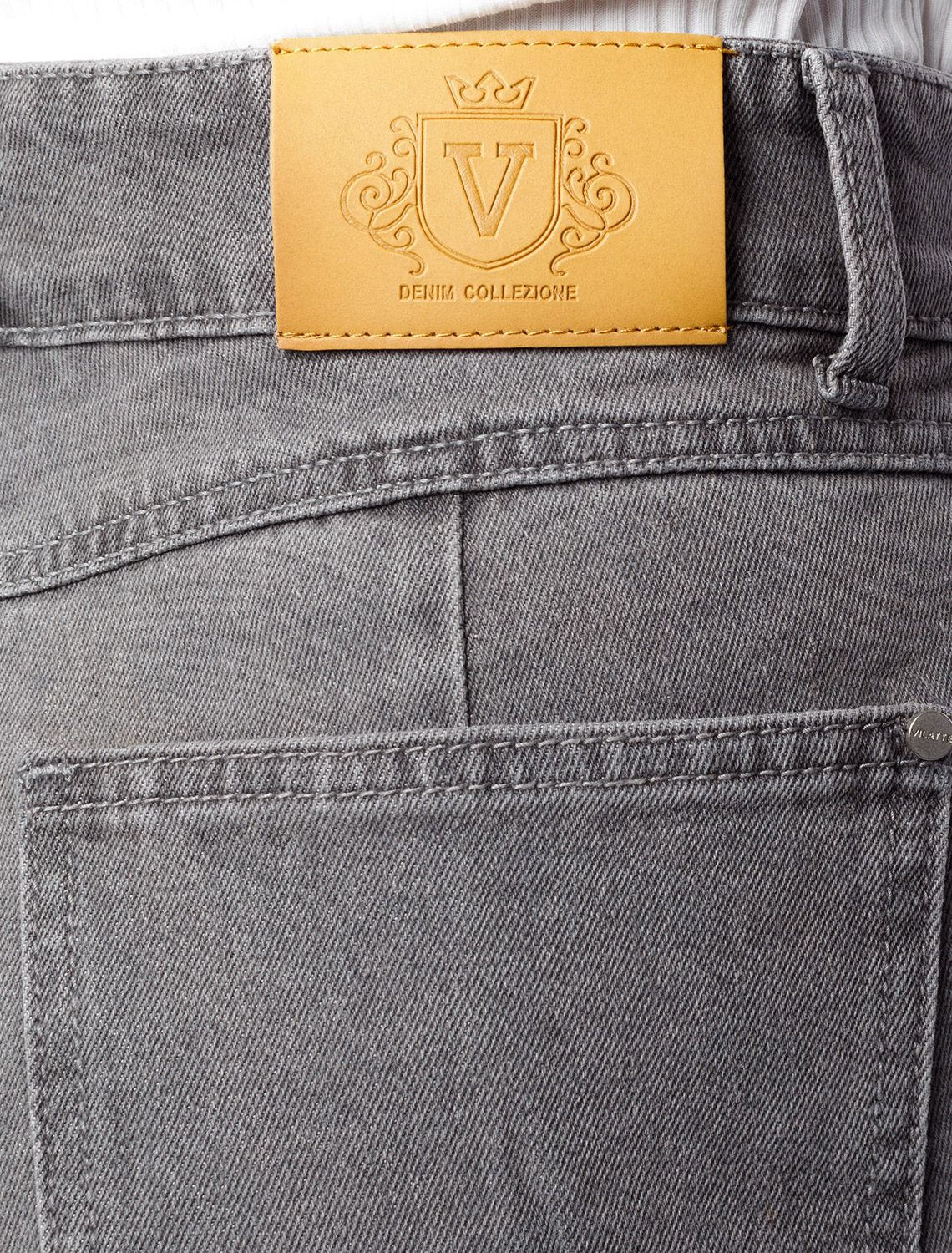 Укороченные джинсы из эластичного денима D54.085 серый