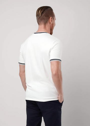 (СТАРАЯ ЦЕНА  990) CLE Футболка муж. 552476/10гг maxi_п