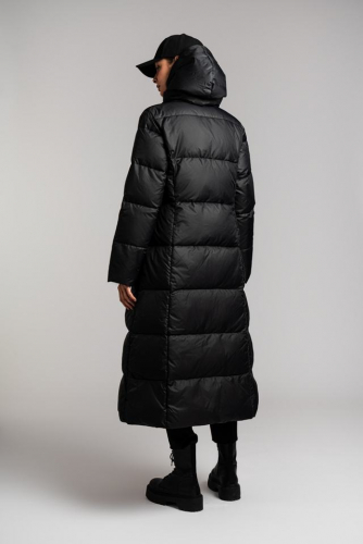 Ст.цена 15000р. Пуховик: В080-12-61 Черный Black 19-4007