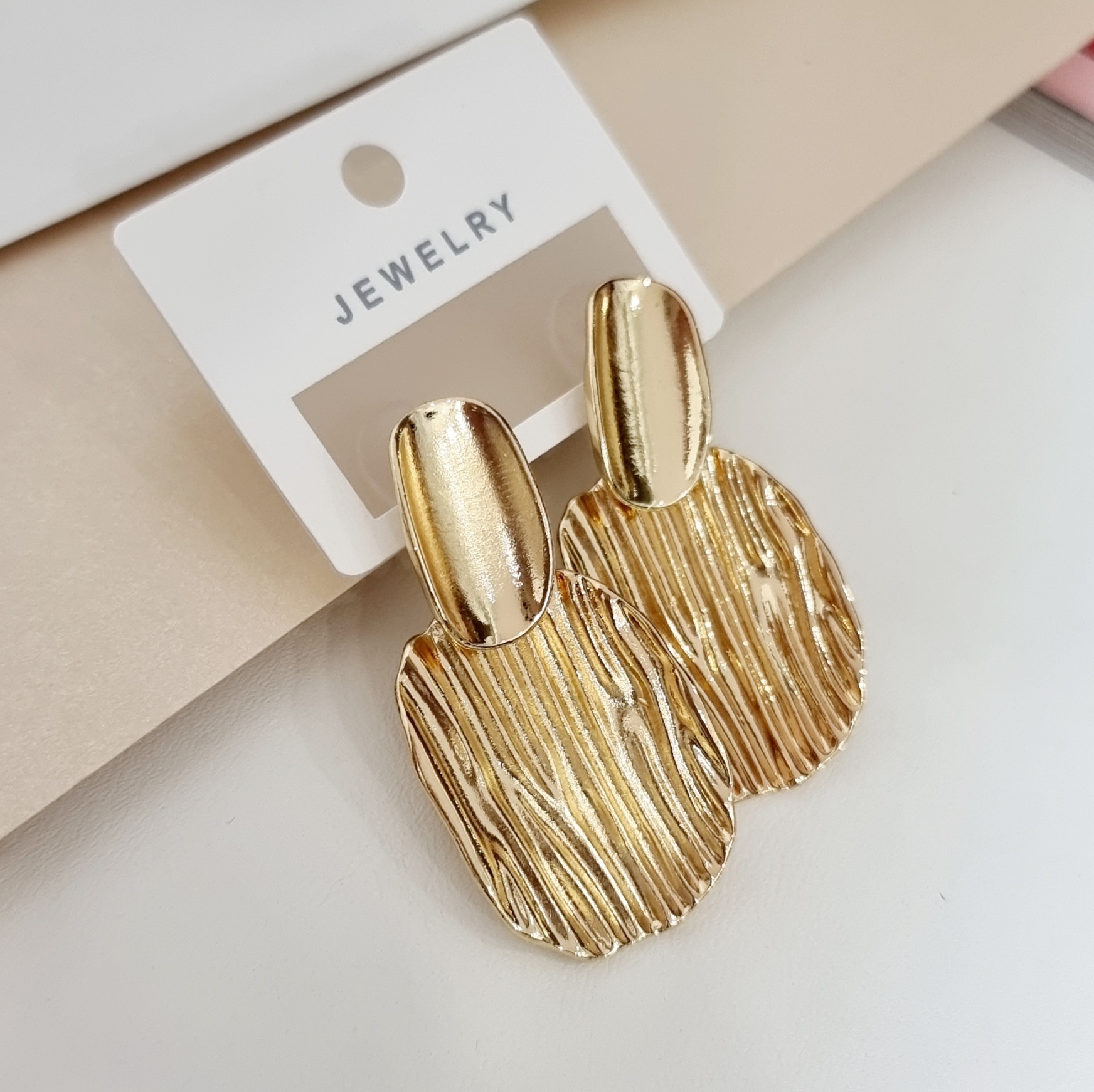 Серьги женские бижутерия на уши, коллекция LALIQ, арт. 003.291