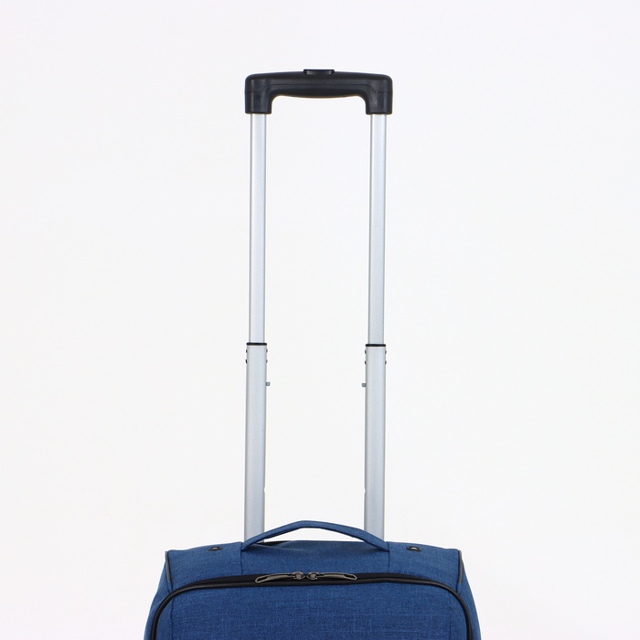 Чемодан малый 36 л (S) «Фабрика КАРТЕКС», отдел на молнии, наружный карман, 2 колеса, цвет синий