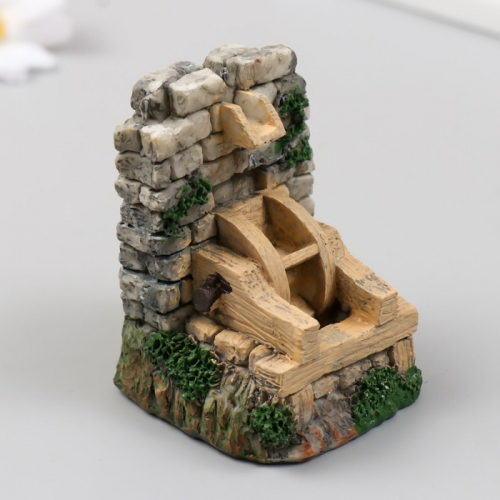 Фигурка для флорариума полистоун «Водяная мельница», 5.5×5.5×7.5 см