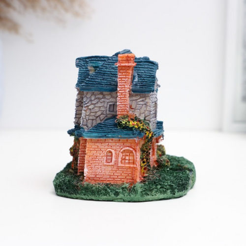 Фигурка полистоун «Дом», 8×9.5×8 см