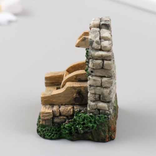 Фигурка для флорариума полистоун «Водяная мельница», 5.5×5.5×7.5 см