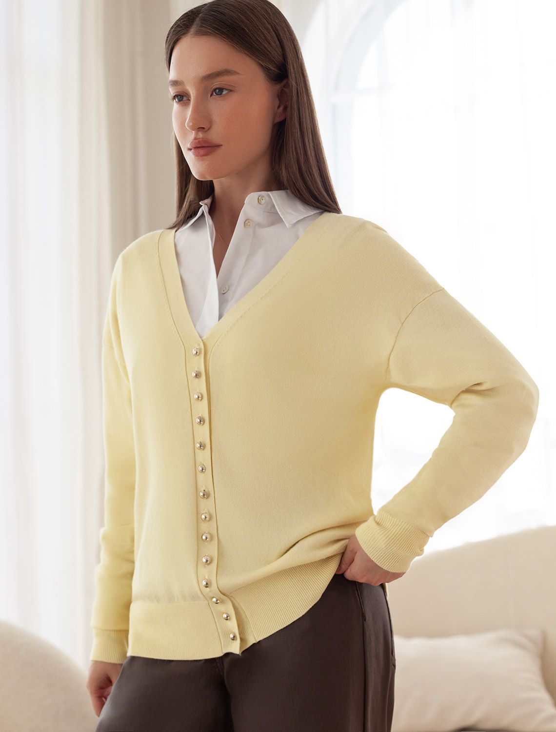 Кардиган тонкой вязки из вискозы D31.137 банановый