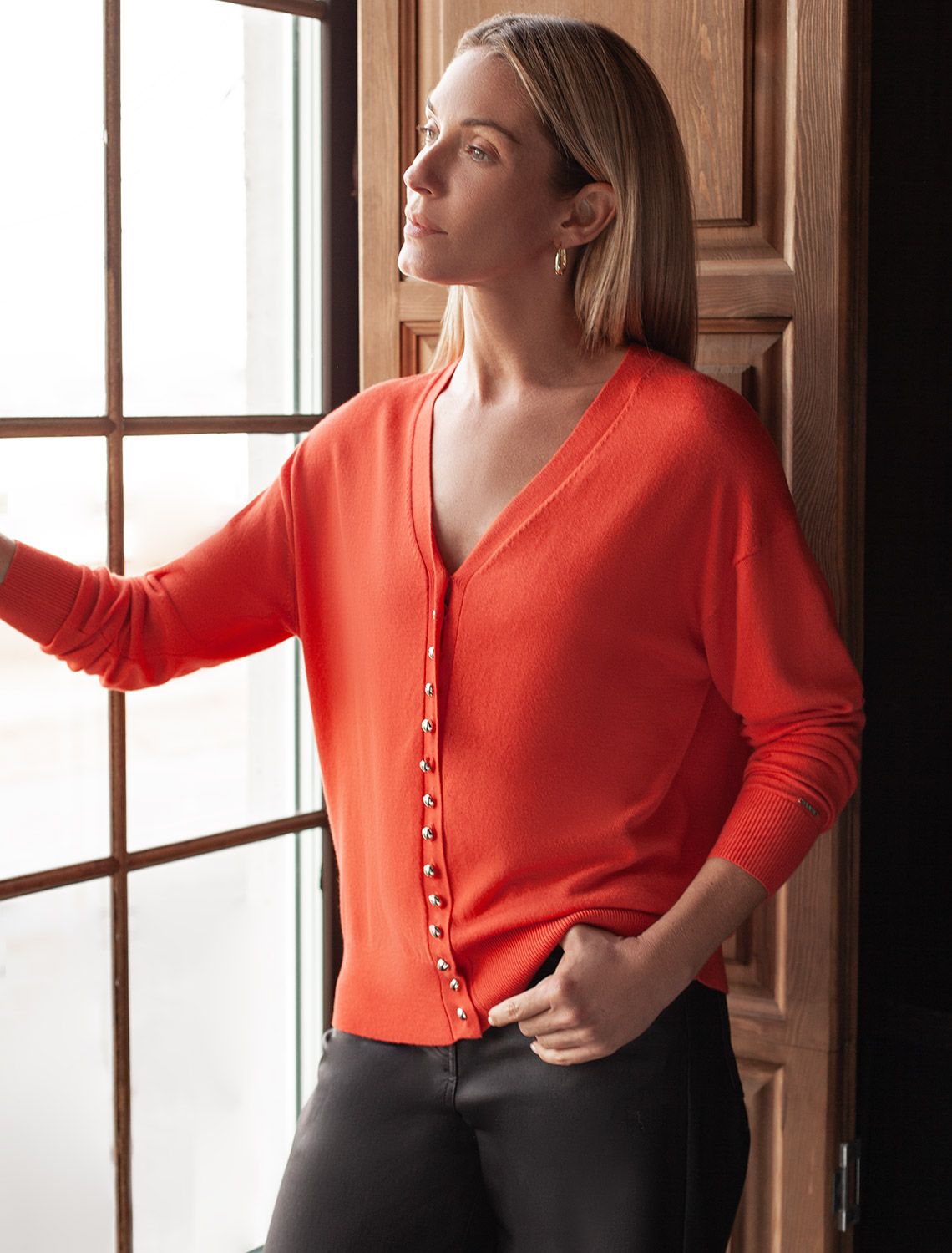 Кардиган тонкой вязки из вискозы D31.137 коралловый