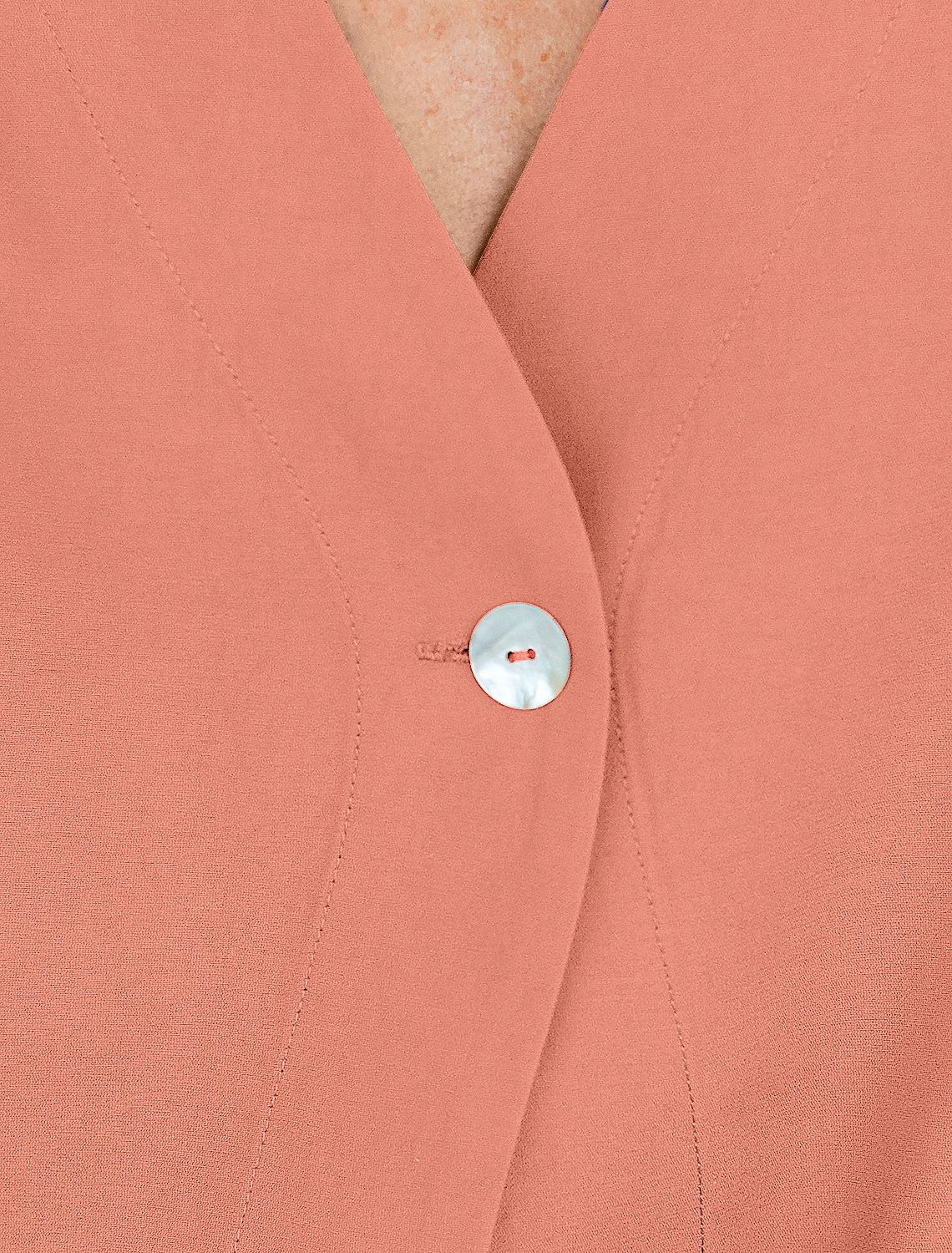 Блузка из плотного лиоцелла D29.266 дымчато-коралловый