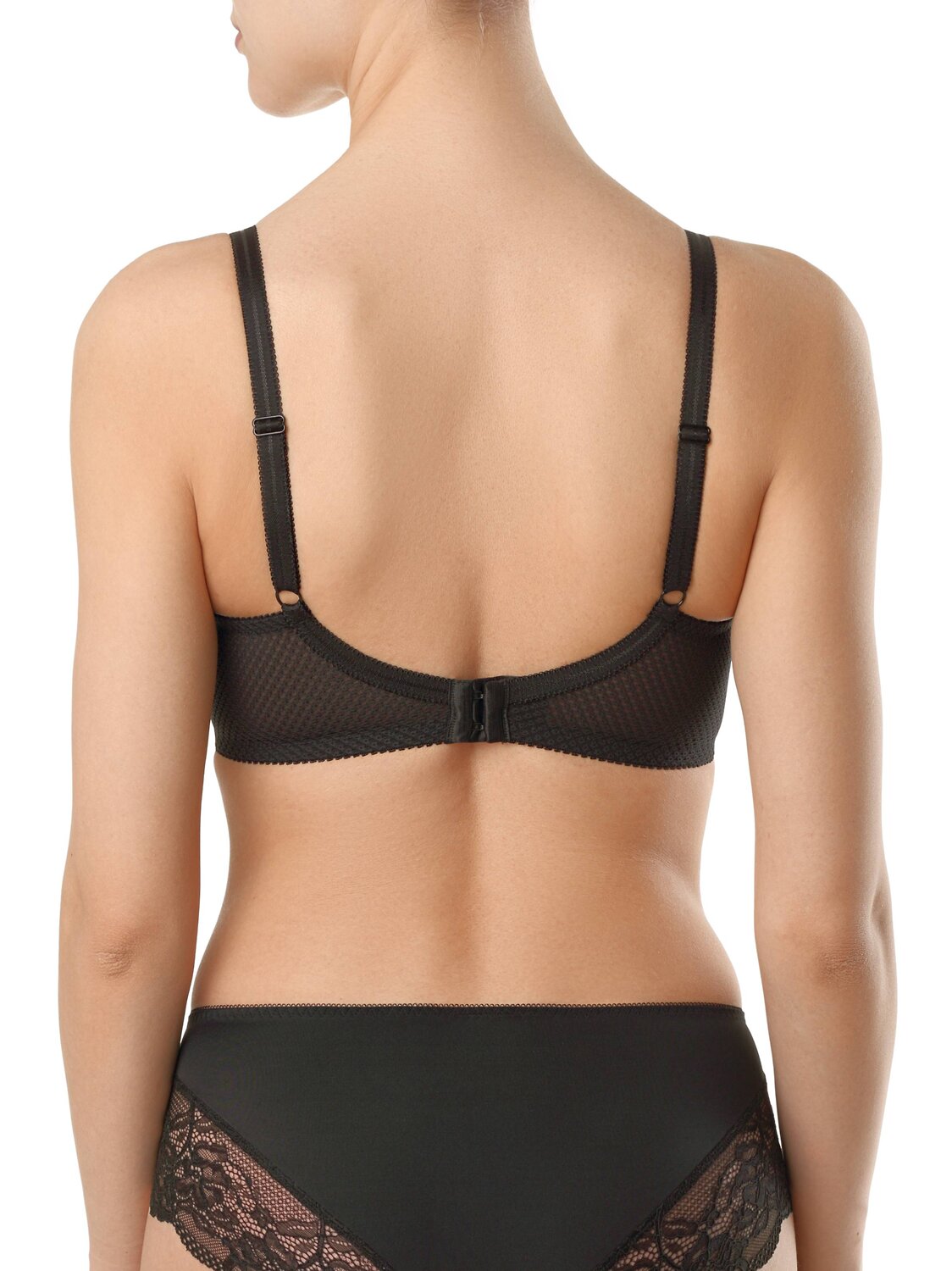 ст. цена1845руб.! Conte elegant Бюстгальтер ETUDE RB 3080Черный