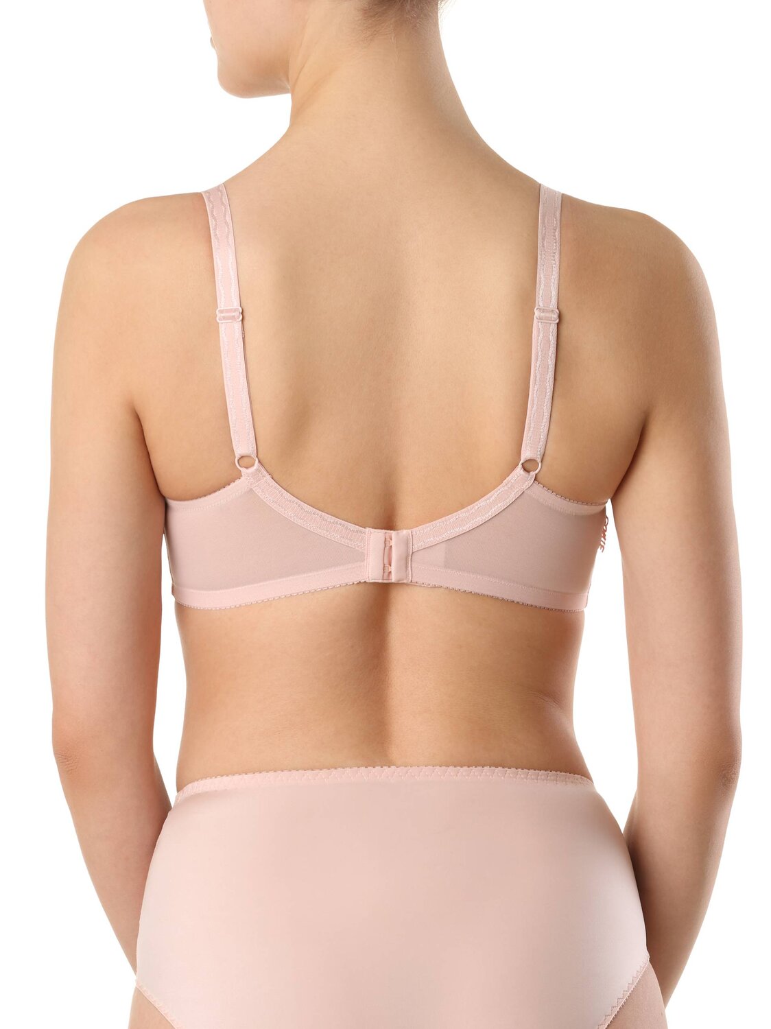 ст. цена1944руб.! Conte elegant Бюстгальтер RENDEZVOUS RB5130камея