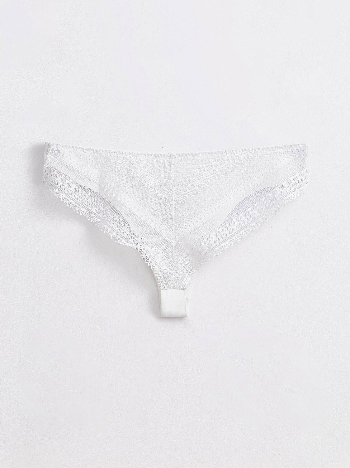 ст. цена738руб.! Conte elegant Трусы ROMANTIC STORY LBR 1266off-white