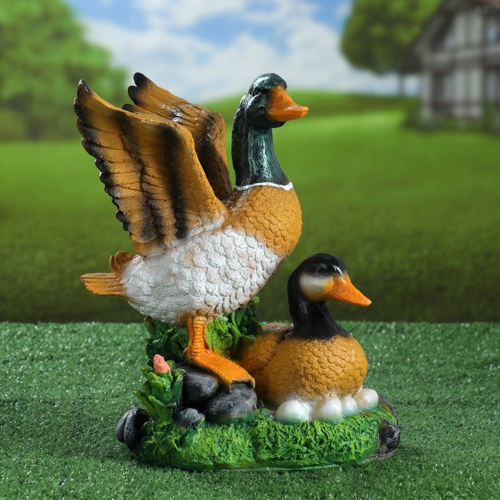 Садовая фигура из полистоуна «Утка с селезнем», 35 см