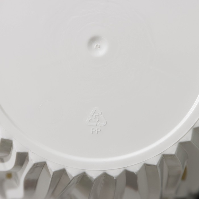 Кашпо для цветов со вставкой «Вдохновение», 7.5 л, белое/чёрное