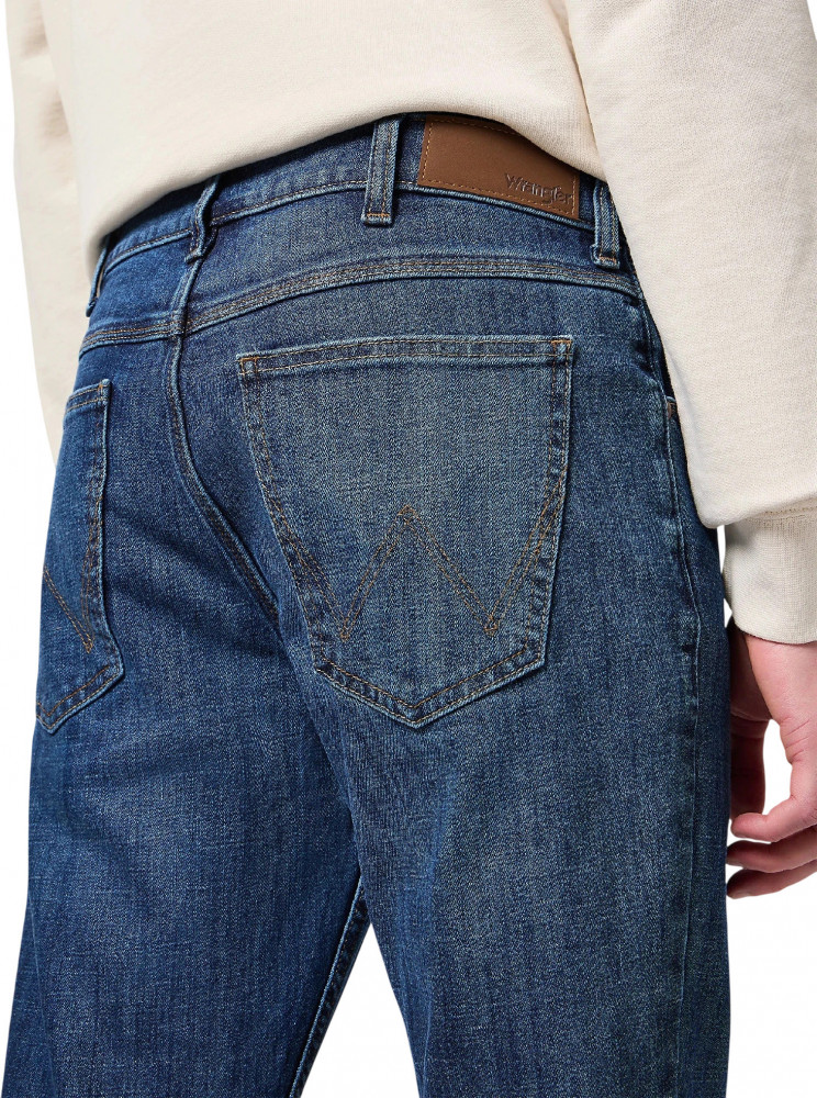 Джинсы мужские REGULAR DARKSTONE, WRANGLER