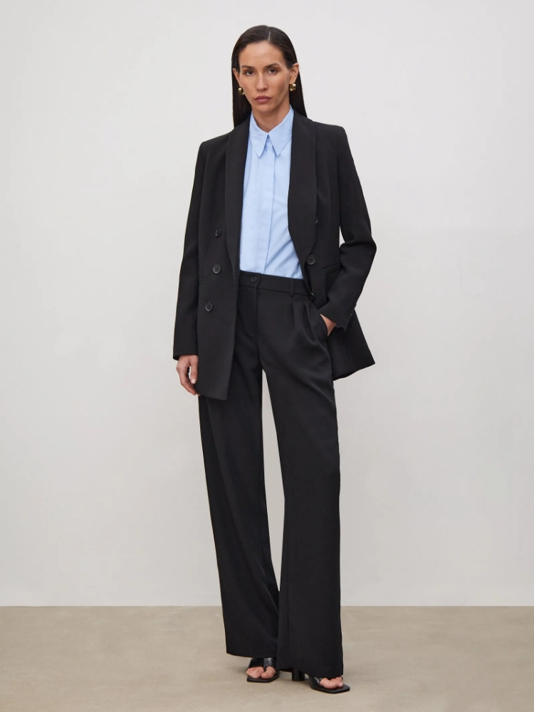 Однотонные брюки ,
Вискоза 55%, Полиэстер 45% ,