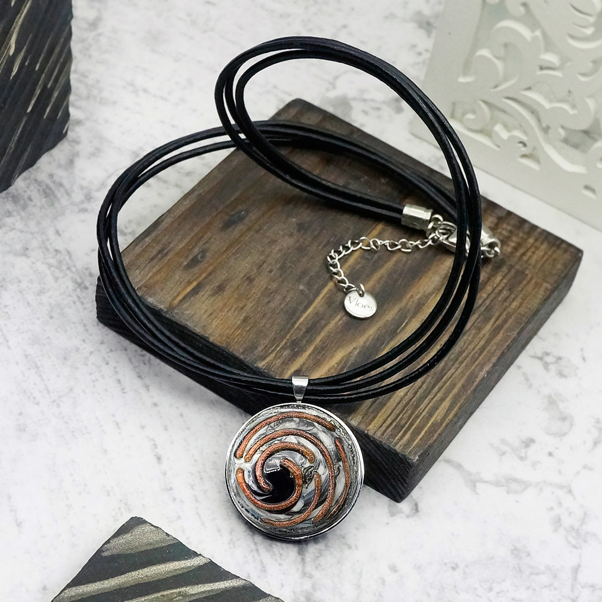 SWIRL Колье LKY5827