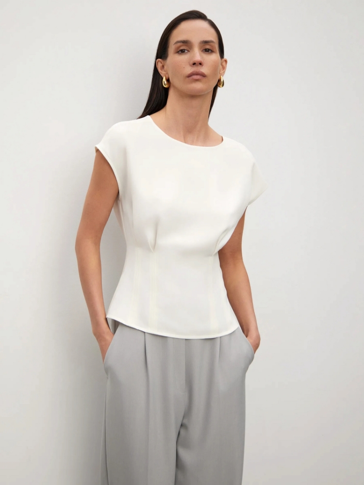 Блуза из тенсела ,
55% вискоза; 45% полиэстер ,