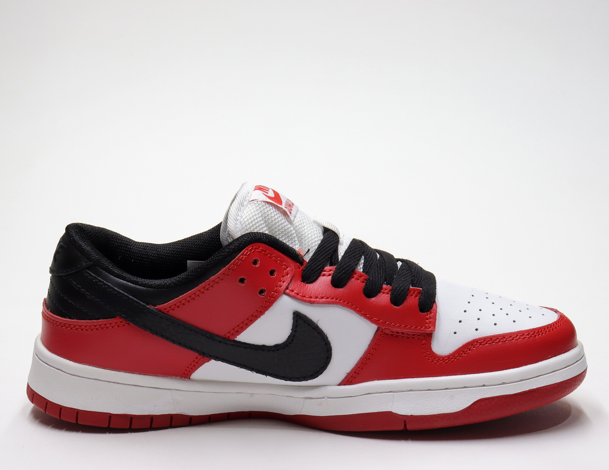 СКИДКА!Цена была 1863р.Кроссовки нат. кожа (41-46)р. / шт.