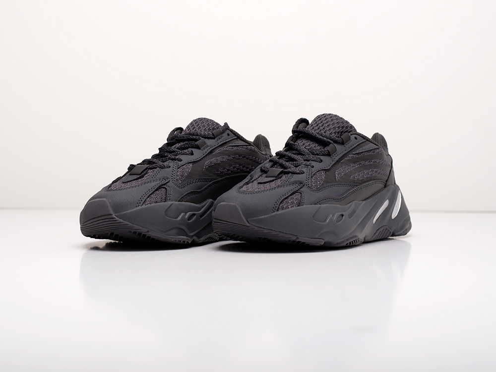 Кроссовки Adidas Yeezy Boost 700 v2