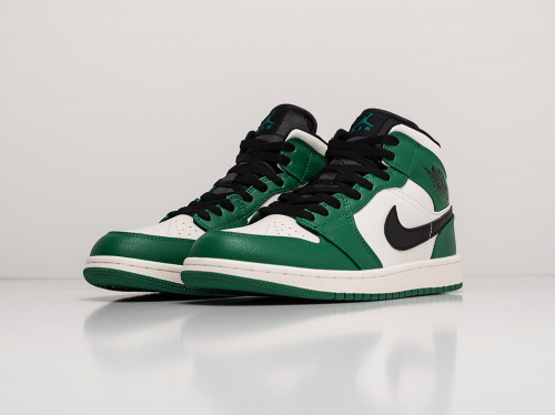 Кроссовки Nike Air Jordan 1 Mid