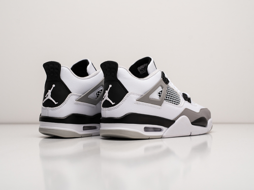Кроссовки Nike Air Jordan 4 Retro