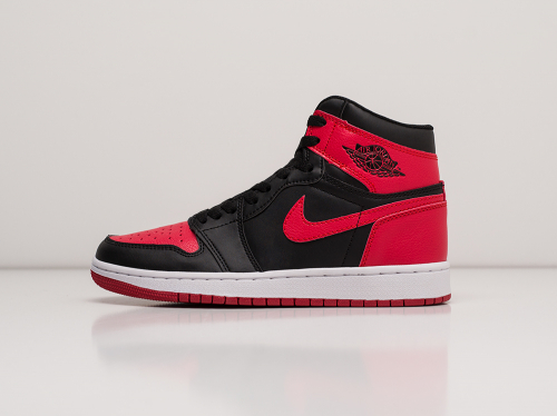 Кроссовки Nike Air Jordan 1 Mid
