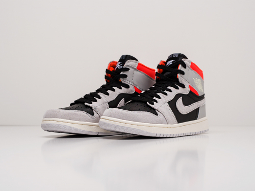 Кроссовки Nike Air Jordan 1 Mid