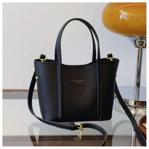 Женская кожаная сумка 002 BLACK