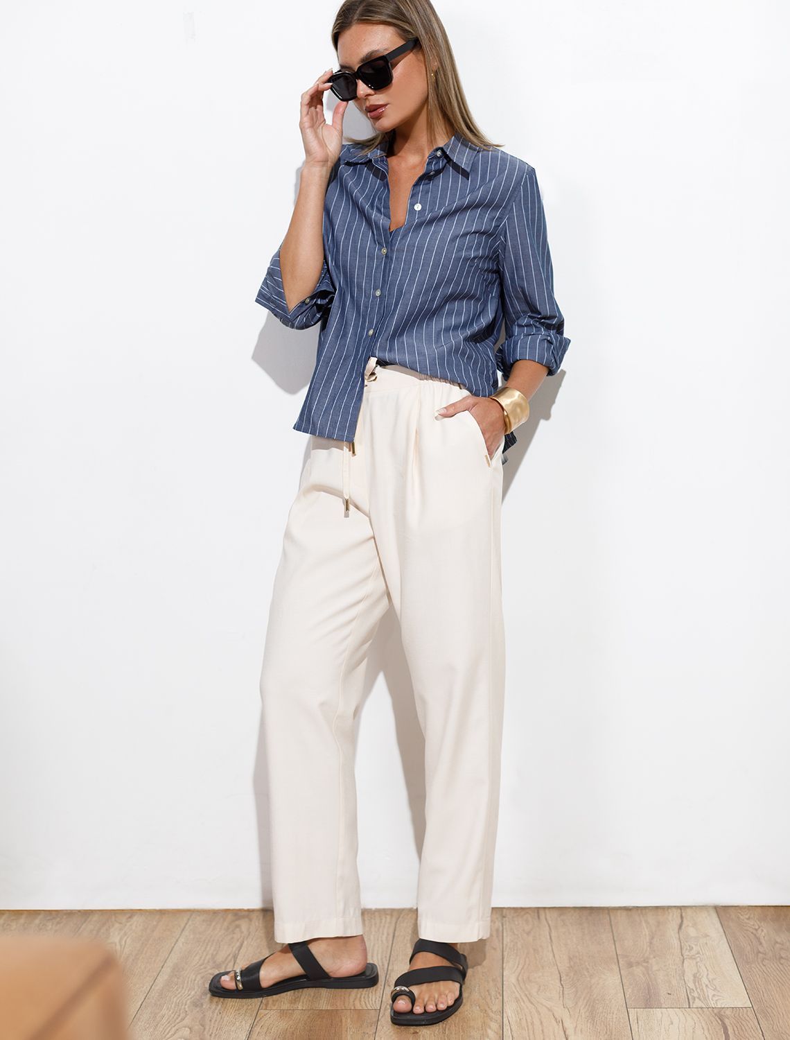 Брюки из плотного лиоцелла D24.265 кокосово-молочный