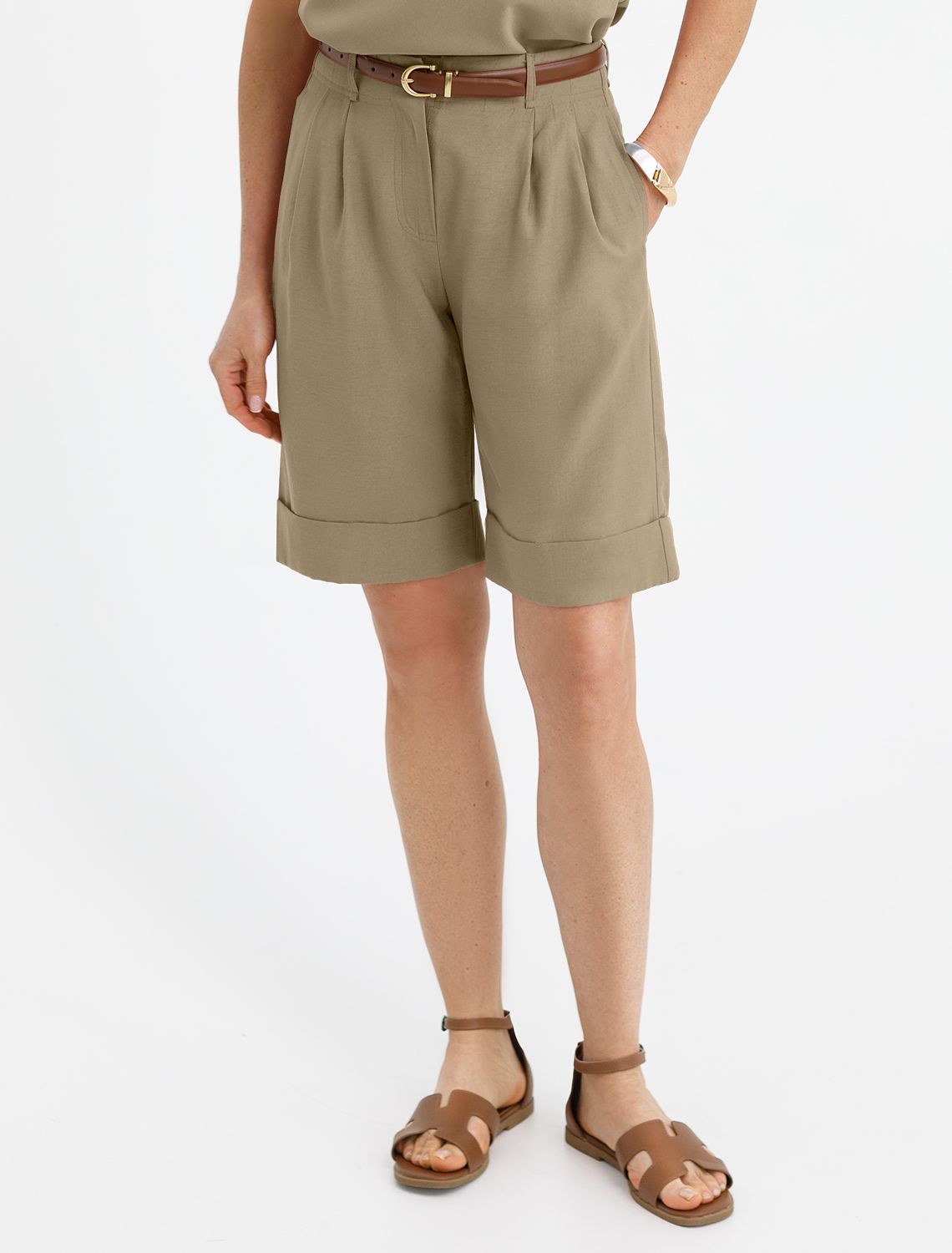 Шорты-бермуды из плотного лиоцелла D28.057 св.оливковый