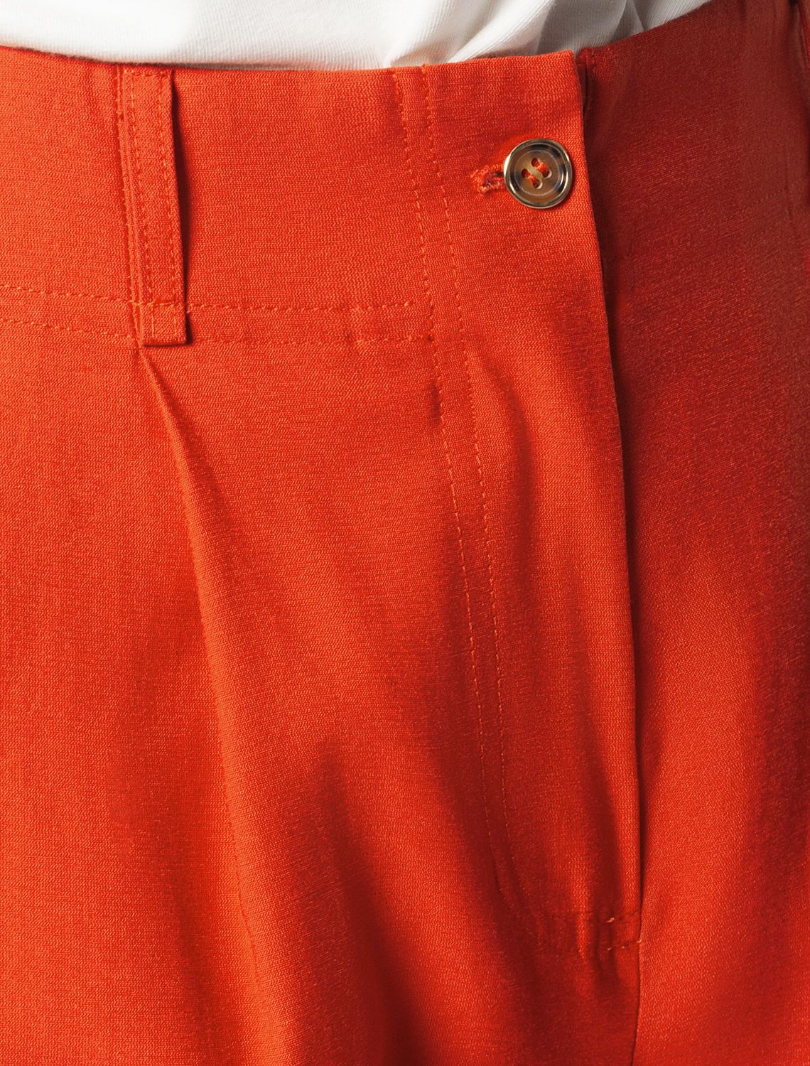 Шорты-бермуды из плотного лиоцелла D28.057 терракотовый