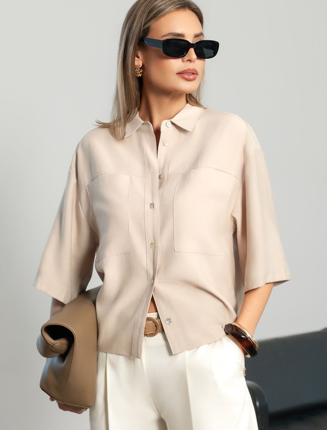 Блузка из плотного лиоцелла D29.267 светло-бежевый