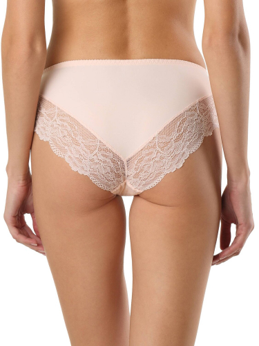 Conte elegant Трусы ETUDE RP 3070