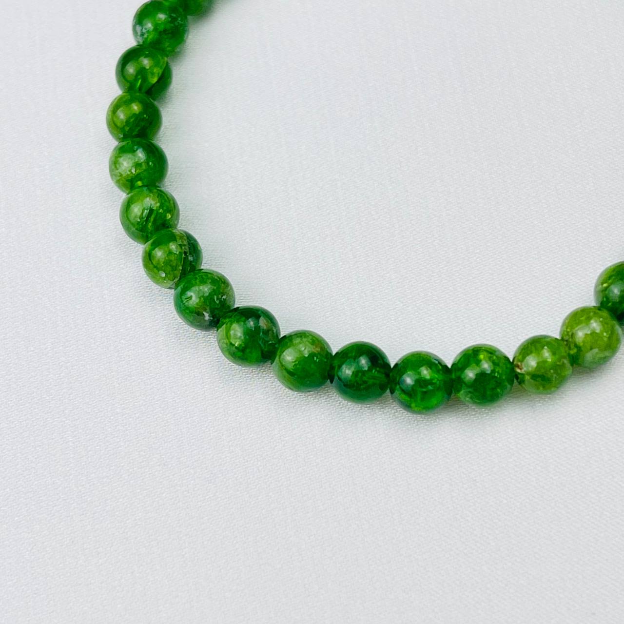 Радуга Самоцветов Браслет из Хромдиопсида