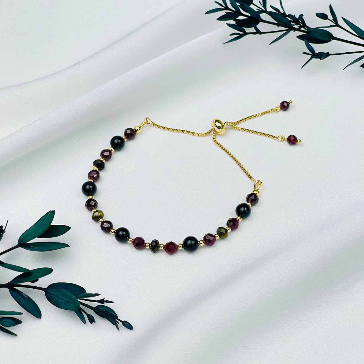 Радуга Самоцветов Браслет регулируемый из Граната, Турмалина и Обсидиана