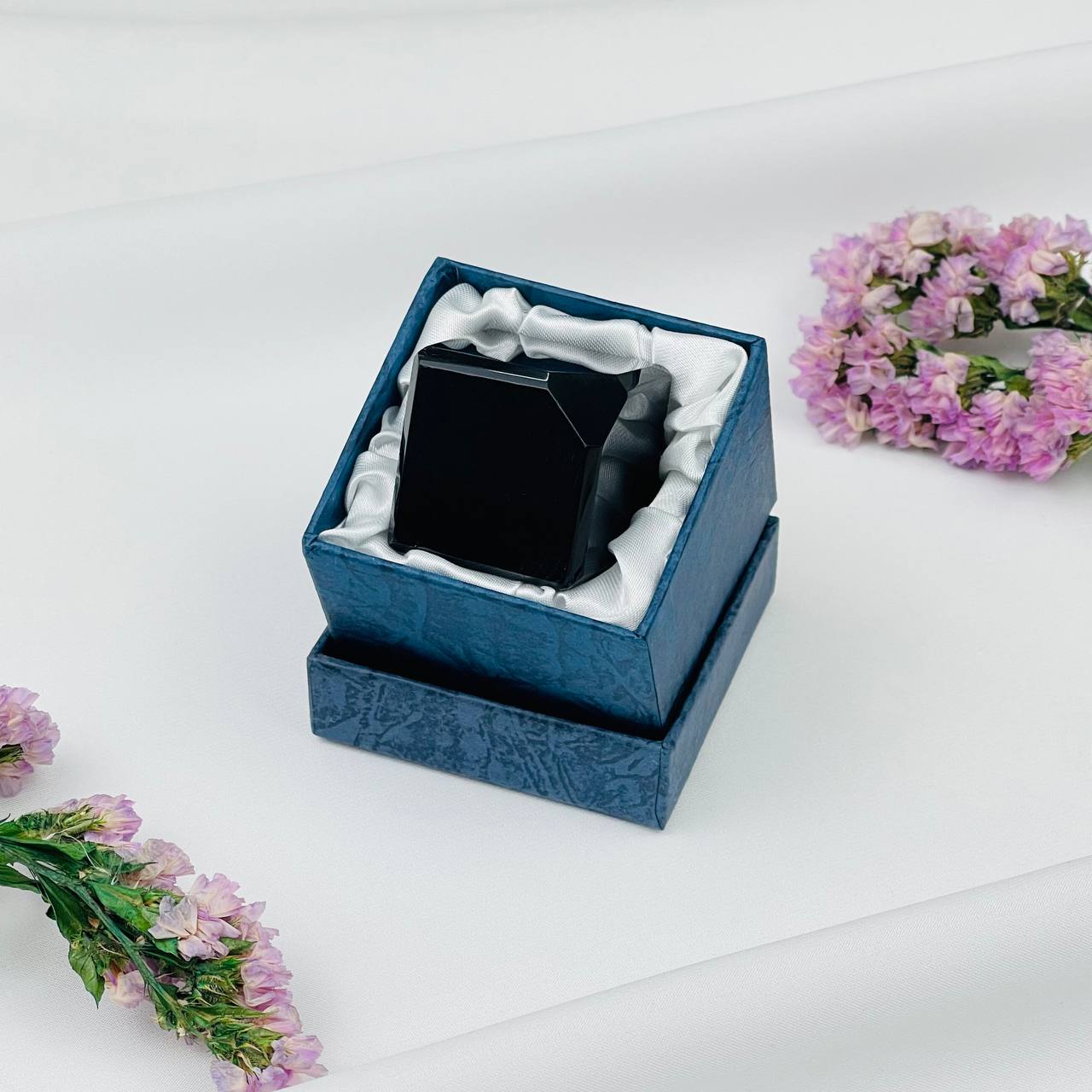 Радуга Самоцветов Куб на защиту в подарочной упаковке из Обсидиана