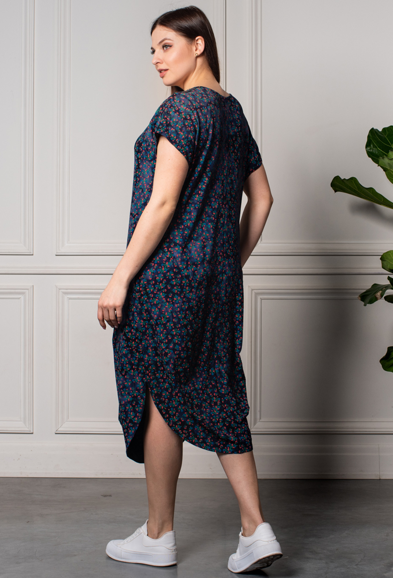 ст. цена1799руб.! Платье Amelia Lux 3568 синий цветы