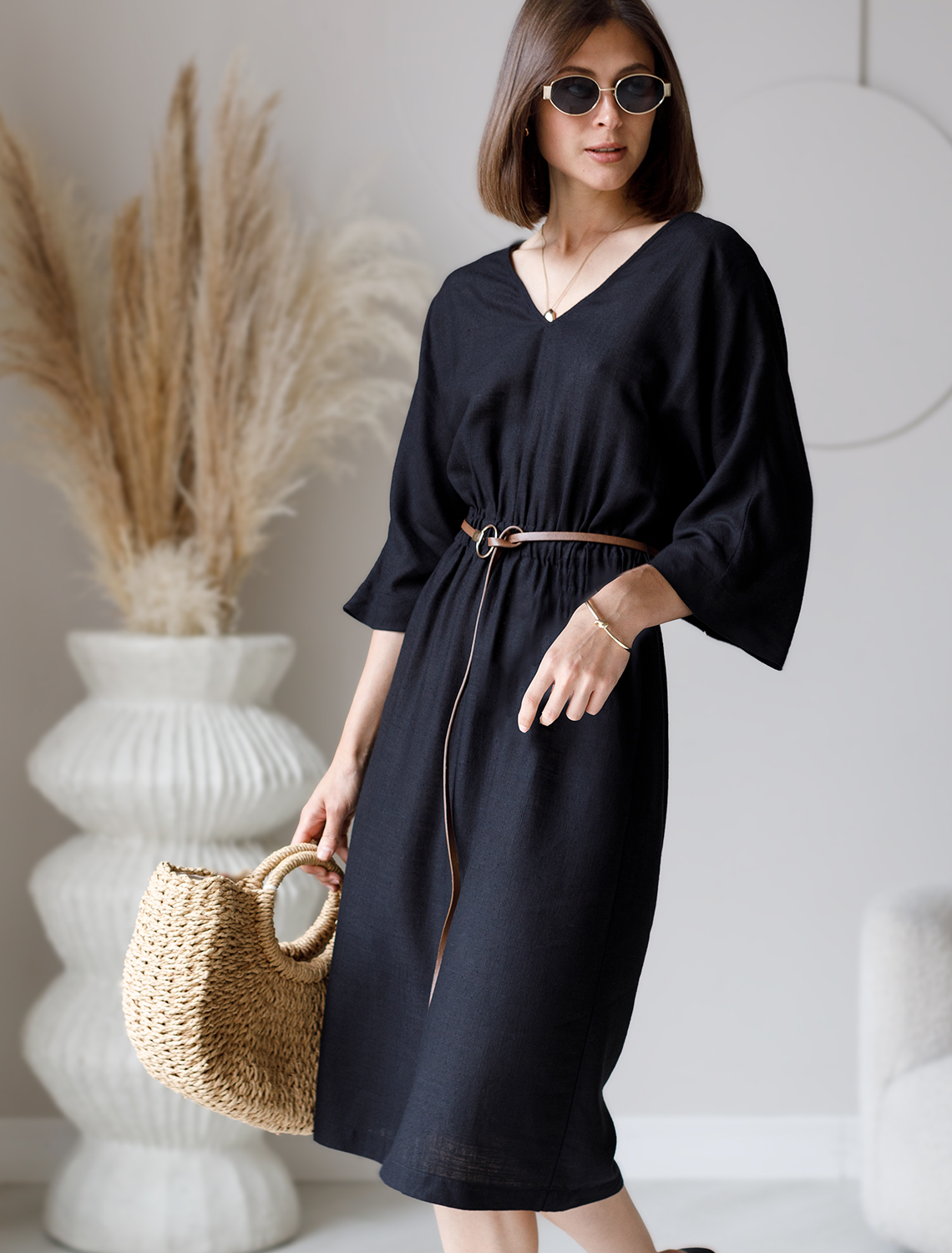 Платье с цельнокроеным рукавом изо льна с вискозой D22.219 черный