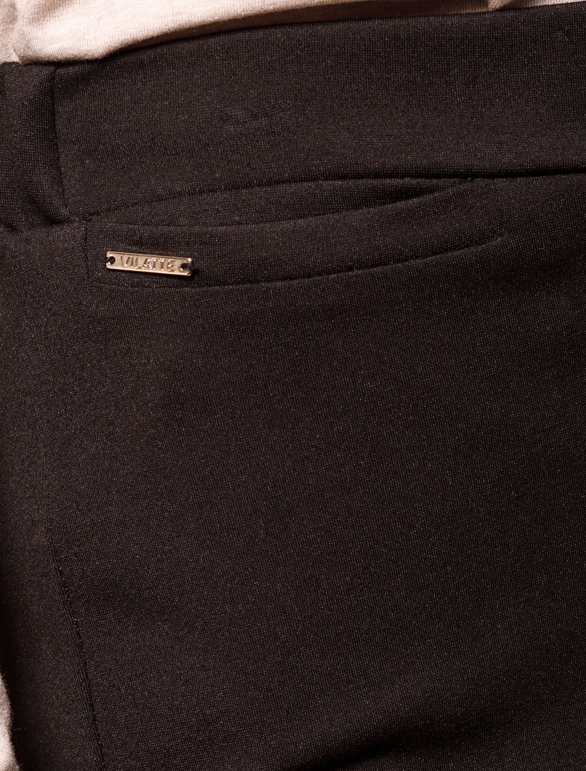 Ст.цена 2990р Брюки дудочки из плотного джерси на резинке сзади D44.054 черный