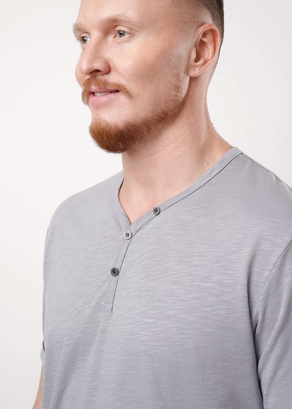 Ст.цена 899р CLE 552533/23о_п Футболка мужская 552533/23о_п Серый